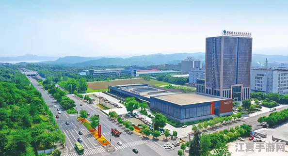罗布乐思：探索梦幻女生专属皮肤，打造个性化虚拟时尚新风尚