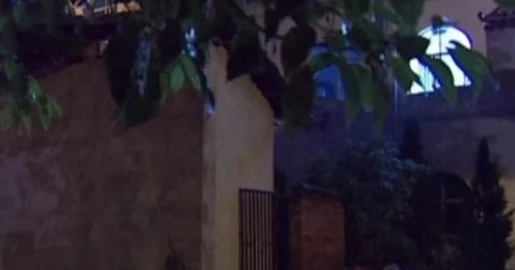 揭秘停尸房禁地：一场关于隐形真相与不可思议复活奇迹的探险指南