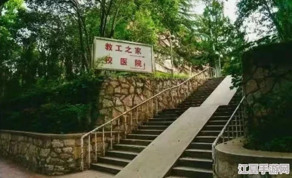 父母儿女一家狂徐海，网友热议：这样的家庭氛围真让人羡慕，幸福感满满！