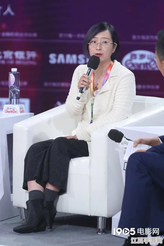 麻花传剧原创mv免费下载：如何在享受艺术的同时支持创作者与文化产业发展