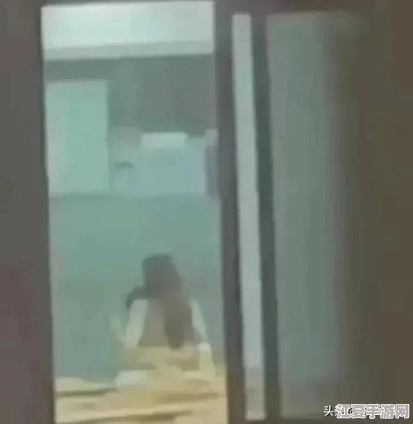 51今日吃瓜群众爆料阿朱，网友纷纷评论：真相究竟如何，大家都是好奇宝宝！